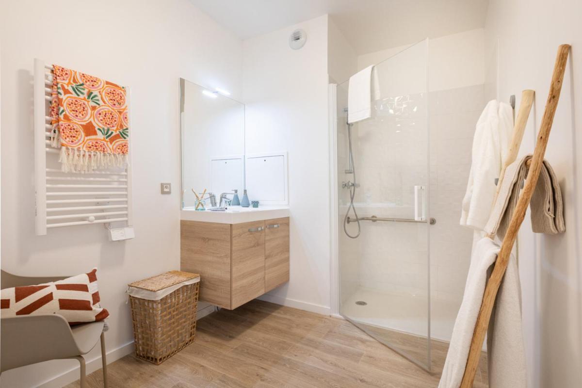 Aparthotel Oh Activ Nimes Exterior foto
